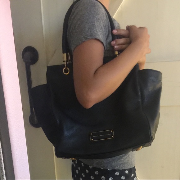 Marc Jacobs purse - Picture 4 of 4